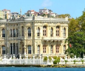 فنادق قريبة من قصر بيلار بيه اسطنبول