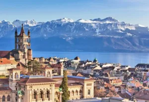 السياحة في لوزان سويسرا للعوائل والشباب